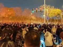 深夜热搜！“夜骑开封”，暂停！两地交警：临时禁行！