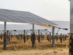 硅料、硅片供需有望回归平衡 史上最大规模招标影响组件价格走向